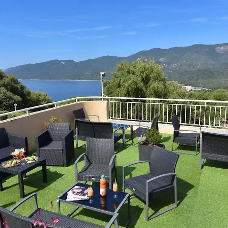 Res Alba Rossa, Di Ferro, Apt With Terrace Or Balcony And Sea View 펜션 *